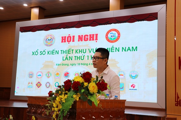 Ông Nguyễn Huy Đạt - Trưởng phòng Quản lý xổ số thuộc Vụ Tài chính các ngân hàng và Tổ chức Tài chính Bộ Tài chính phát biểu tại Hội nghị
